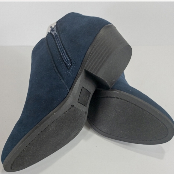 Style & Co Wileyy Round Toe Ankle Fashion Boots Blue  -Wide - Picture 7 of 7